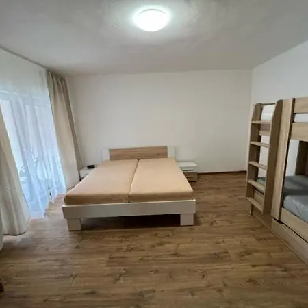 U Madarcika Pritulany (Presov)